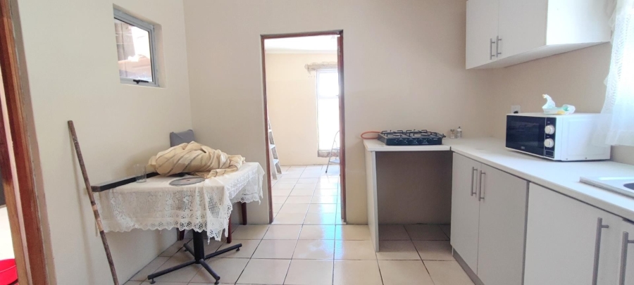 5 Bedroom Property for Sale in Franskraal Western Cape